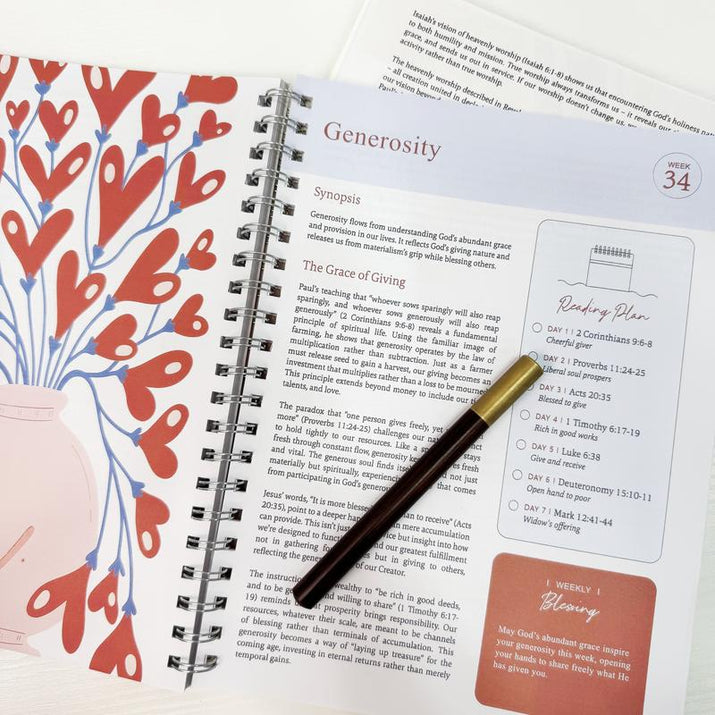 A Bible Study in One Year - 52-Week Study, a 365-Day Spiritual Journey with Daily Prayer and Notes, Ideal Faith Gift for Men and Women – Christian Workbook Journal Personalize Bible